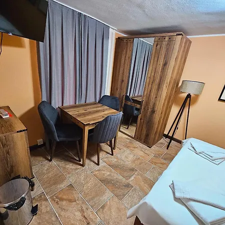 Alen Mak Forest Lipnik