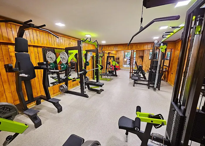 Alen Mak Forest ホテル 2*